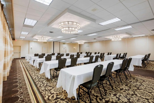 Clarion Inn Elmira Horseheads image 24
